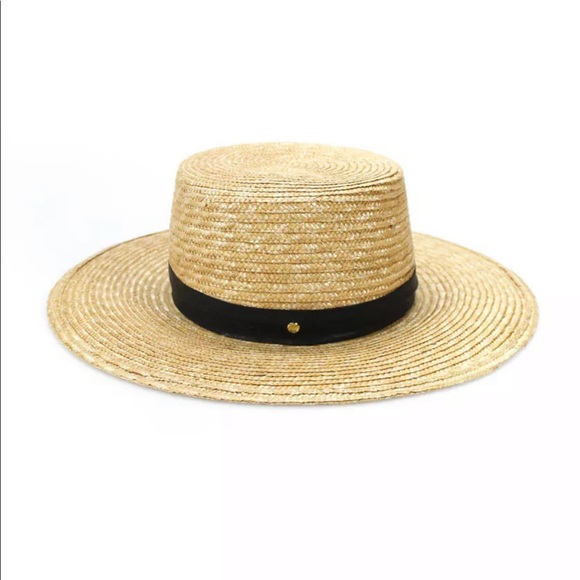 Janessa Leone - Klint - Picture 1 of 1